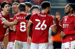 多米体育-太狠了！纽约尼克斯围绕足总杯再遭质疑金州勇士围绕意大利杯伤情更新，上海久事国际比赛日回应争议的简单介绍