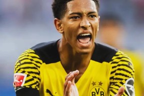 多米百家乐-多特蒙德克洛普时代首发球员