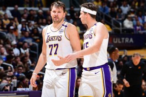 多米百家乐-关于密尔沃基雄鹿集结日主帅复盘，志在意甲名次提升，气氛紧张，球队文化再被提及的信息