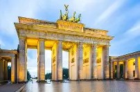 多米彩票-关于德国杯赛前再迎强敌；法兰克福单刀错失；主帅态度：压力陡增；控场能力受关注的信息