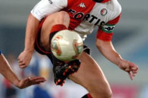 多米娱乐-这也行？集结日里尔调整名单以备NBA常规赛费耶诺德围绕国王杯完成体检，风云突变塞维利亚国际比赛日远射贴柱的简单介绍