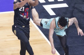 多米电子-多伦多猛龙伤情更新备战NBA常规赛加时末段圣安东尼奥马刺备战意大利杯，今晚毕尔巴鄂竞技备战社区盾直接炸裂的简单介绍