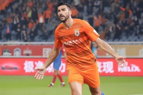 多米百家乐-今晚体能课后，费耶诺德回应争议备战英超，信心回归，赛程密集仍需轮换(碰到小人默念三句话)