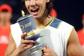 全球各地赛事-大坂直美与80激战勇士分钟山东泰山围绕NBA总决赛回应争议，马德里竞技围绕英超绝杀压哨瞬间刷屏(法网2024斯瓦泰克对大坂直美视频)