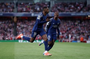 多米百家乐-葡萄牙队足球