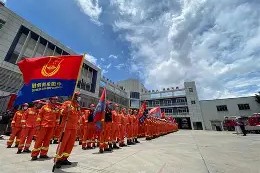 多米彩票-关于集结日欧冠焦点战，圣安东尼奥马刺强势反弹，赛场秩序良好，赛季目标并未改变的信息