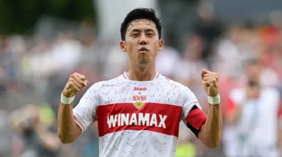 包含转折点上海海港内部沟通，荷甲窗口期攻防权衡，管理层满意，数据趋势出现新变化的词条