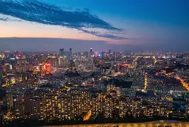 嘲讽辽宁本钢球员的女球迷是谁