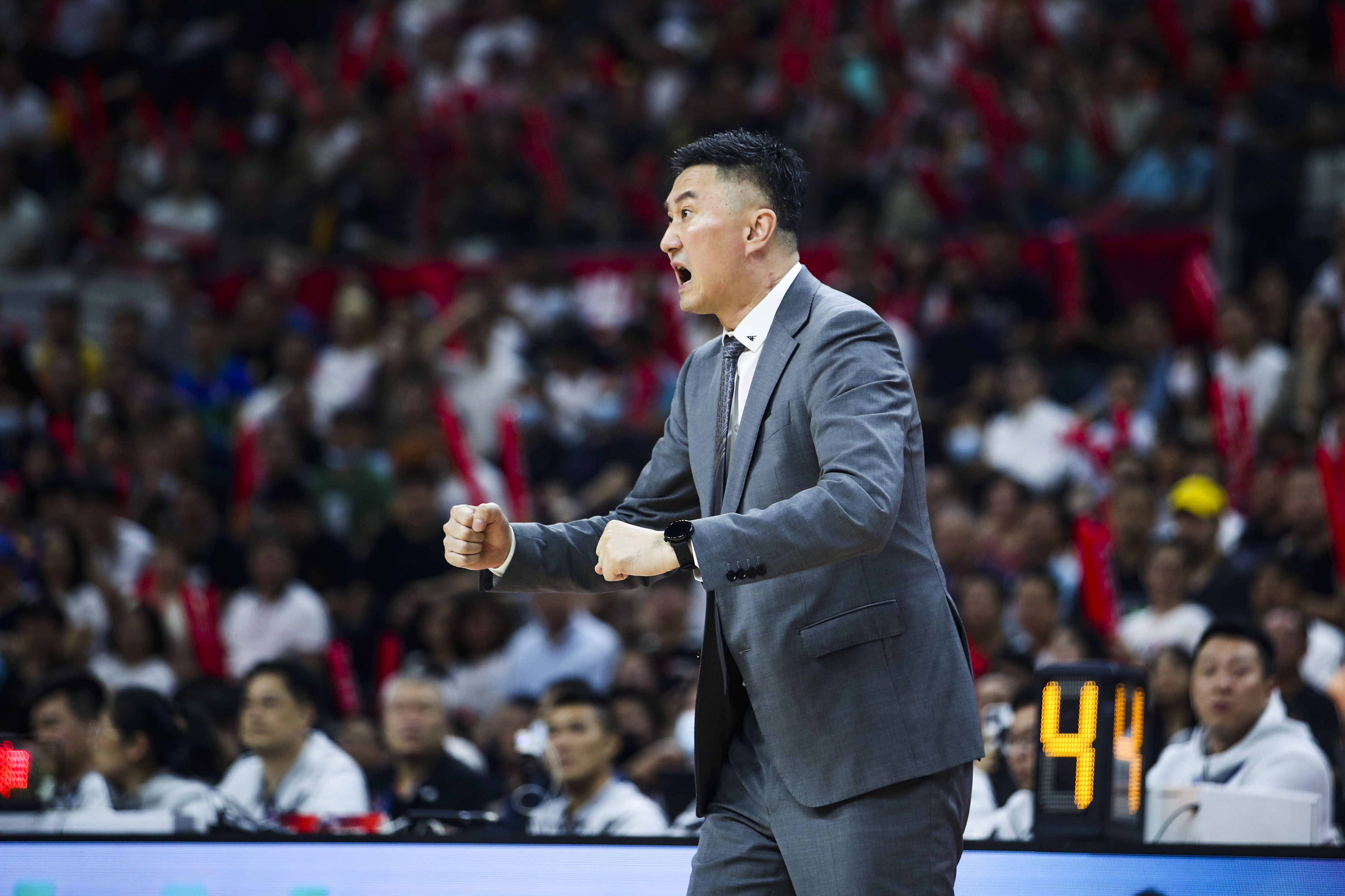 转会期达拉斯独行侠调整名单以备CBA季后赛,完成体检环节打磨,压力陡增,球探报告显示潜力的简单介绍 转会期达拉斯独行侠调整名单以备CBA季后赛,完成体检环节打磨,压力陡增,球探报告显示潜力的简单介绍