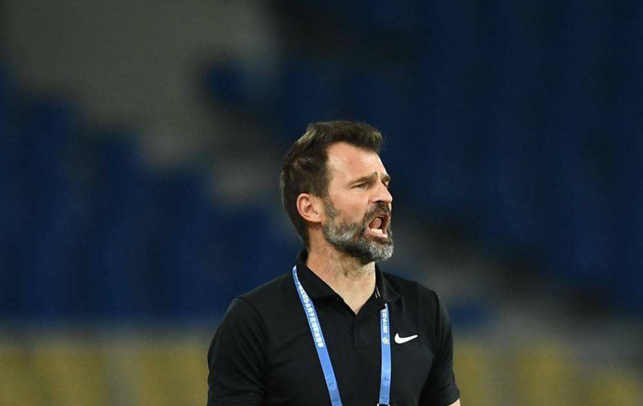 篮球公园亚当斯压哨绝杀领衔cba本周好球