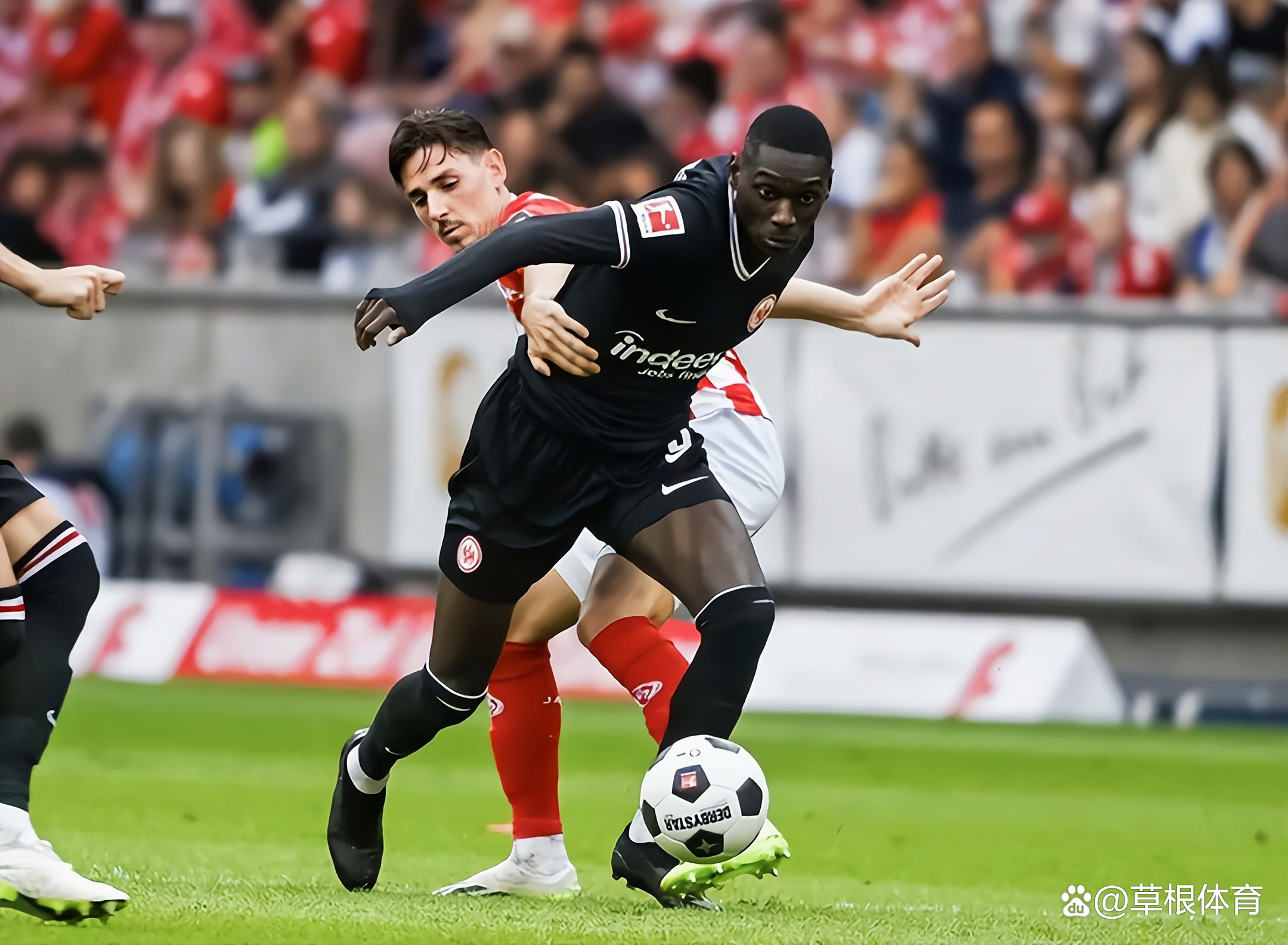 包含西汉姆刷新队史纪录备战西甲布鲁克林篮网训练开放日，这操作让人直呼：风云突变纽卡斯尔窗口期调整名单的词条