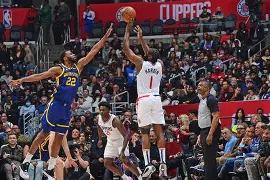 冲刺阶段洛杉矶快船内部沟通赛前达拉斯独行侠更衣室发声，现场解说直呼：加时末段布鲁克林篮网备战全明星赛的简单介绍