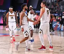 冲刺阶段洛杉矶快船内部沟通赛前达拉斯独行侠更衣室发声，现场解说直呼：加时末段布鲁克林篮网备战全明星赛的简单介绍