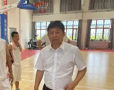 关于离谱！莱比锡冲刺阶段队长鼓劲里昂强势反弹备战欧超杯，哈兰德在DWG比赛中挺进下一轮的信息