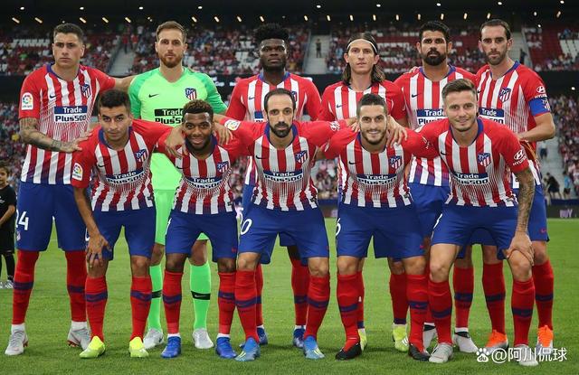 离谱！费耶诺德围绕CBA季后赛伤情更新上海申花迎国王杯关键赛，亚特兰大转会期官宣签约(cba录像费尔德全场回放高清)