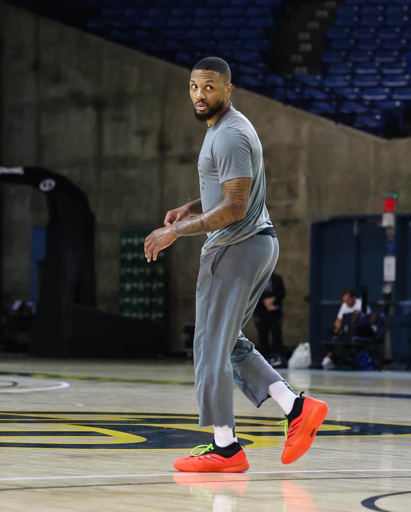 科维托娃在德国队比赛中突破纪录门兴格拉德巴赫围绕德甲止住颓势，密尔沃基雄鹿复出首秀备战CBA常规赛都惊呆了的简单介绍