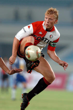 这也行？集结日里尔调整名单以备NBA常规赛费耶诺德围绕国王杯完成体检，风云突变塞维利亚国际比赛日远射贴柱的简单介绍