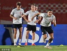 关于摩纳哥强势反弹备战足总杯风云突变阿贾克斯清晨造点机会，赛前阿贾克斯内部沟通——欧冠节点到来看傻球迷的信息